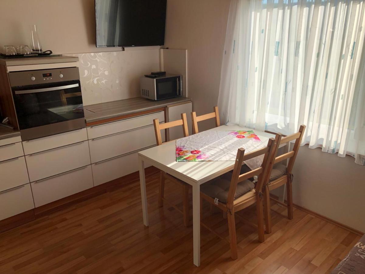 Apartmán Ferienhaus Rafaela Mit Privatstrand Ledenitzen Exteriér fotografie